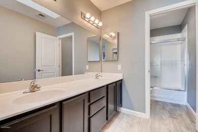 1764 East Carter Road Phoenix-large-007-