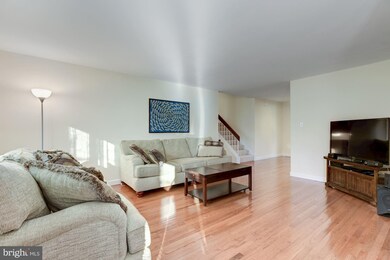 406 Troy Ct SE, Vienna, VA 22180 - photo 6