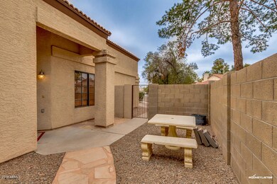 1685 E Cindy St, Chandler, AZ 85225 - photo 4