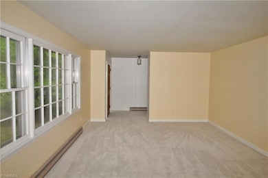 4 Hidden Valley Ct, Greensboro, NC 27407 - photo 3