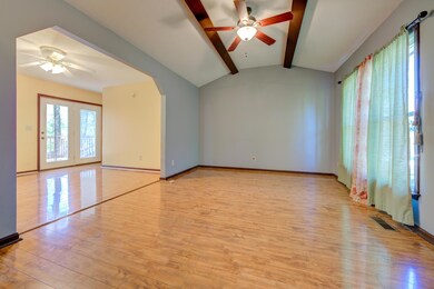 5618 Wooded Lake Dr 5