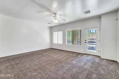 5317 W Beautiful Ln-6