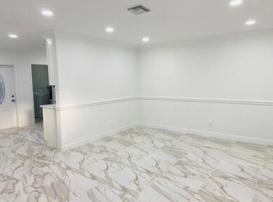 4836 Saratoga Rd, West Palm Beach, FL 33415 - photo 5