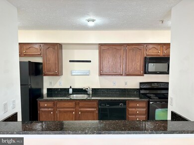 903 Cedar Crest Ct, Edgewood, MD 21040 - photo 3