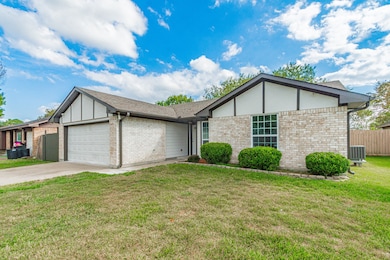 8714 Kirkmont Dr, Houston, TX 77089 - photo 3