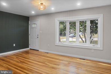 1520 Maryland Ave, Woodbridge, VA 22191 - photo 4