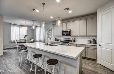 KITCHEN 6