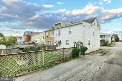 16 Fulton St, Hanover, PA 17331 - photo 5