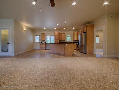 003_Living Room
