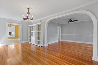 934 13th St N, Saint Petersburg, FL 33705 - photo 7