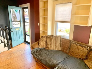 11 Dalton St, Newburyport, MA 01950 - photo 4