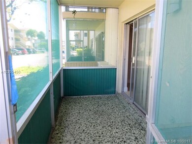 Screened Patio