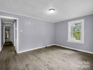 332 Holmes St, Shelby, NC 28152 - photo 7
