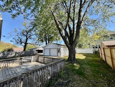 1304 7th Ave, Worthington, MN 56187 - photo 7