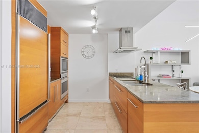 Icon Brickell Tower 3 unit 3503, Miami, FL 33131 - photo 3