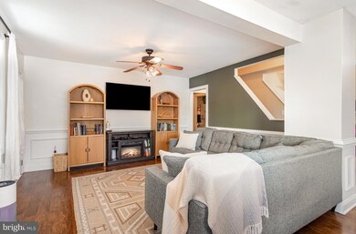 339 W Perry St, Enola, PA 17025 - photo 7