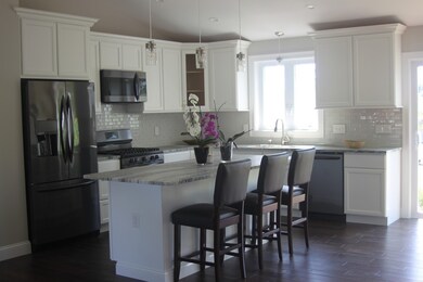 115 Earl Ave unit 1, East Providence, RI 02915 - photo 2