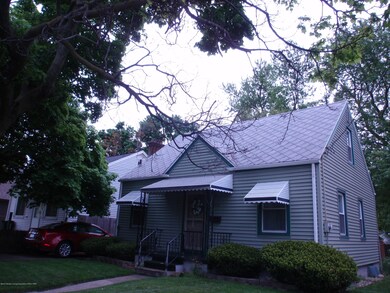 1815 S Martin Luther King jr Blvd, Lansing, MI 48910 - photo 2