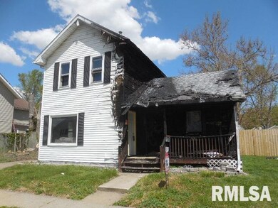 1838 W 4th St, Davenport, IA 52802 - photo 4
