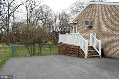 1084 Bramly Dr, Hagerstown, MD 21742 - photo 3