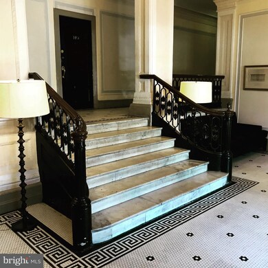 Cavanaugh Courts unit 108, Washington, DC 20036 - photo 3