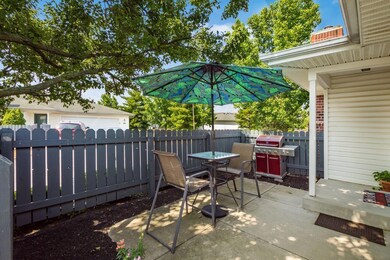 F_8396_Greyhawk_Cir059-2