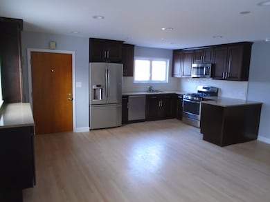 8258 N Octavia Ave, Niles, IL 60714 - photo 6