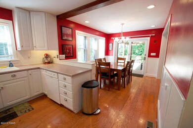 75 Aspen Ridge Dr, Hawley, PA 18428 - photo 4