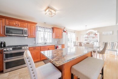 133 Point Dr W, Fall River, MA 02720 - photo 4