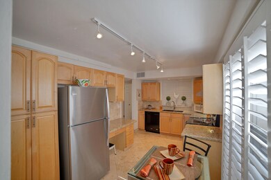 Kitchen with breakfast nook