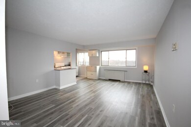 Park Place Condominium unit 1118, Alexandria, VA 22302 - photo 4