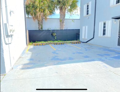 1412 Okeechobee Rd unit 3, West Palm Beach, FL 33401 - photo 4