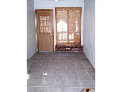 16 Dawes St, Blackstone, MA 01504 - photo 2