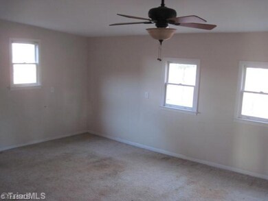 1608 Danny Bell Rd, Asheboro, NC 27205 - photo 6