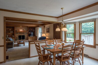 Breakfast Room