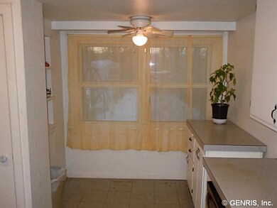 Kitchen. 1 st. Floor Kitchen