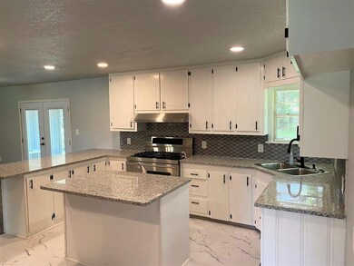 3009 Boettcher Dr, Kilgore, TX 75662 - photo 2