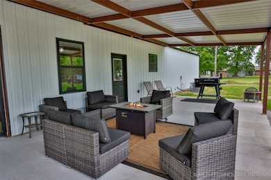 11053 Hutchins Addition Rd, Thackerville, OK 73459 - photo 6