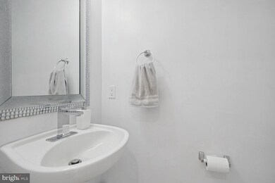 42823 Shaler St, Chantilly, VA 20152 - photo 7