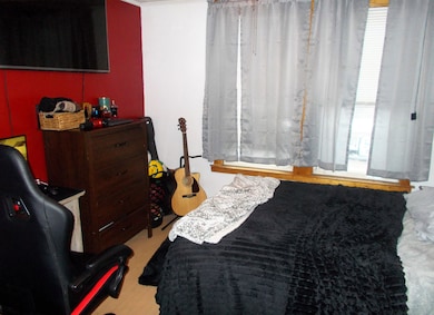 17 Hemlock Ln, Berlin, NH 03570 - photo 7