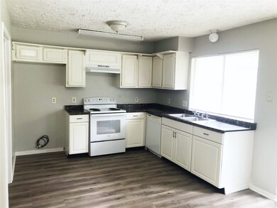 4923 Glendower Dr, Spring, TX 77373 - photo 5