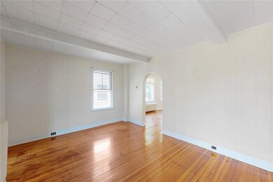 16 Vaughan Ave, Newport, RI 02840 - photo 7