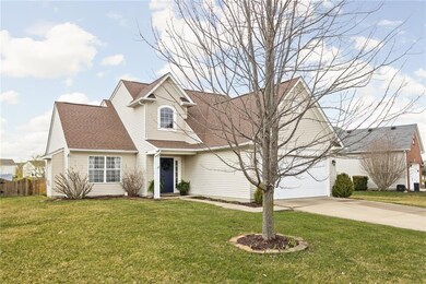 12722 Vikings Ln, Fishers, IN 46037 - photo 2