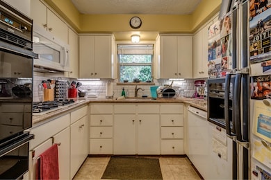 1324 Cortlandt St unit 2, Houston, TX 77008 - photo 5