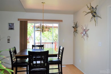 1935 SW 35th St, Redmond, OR 97756 - photo 6