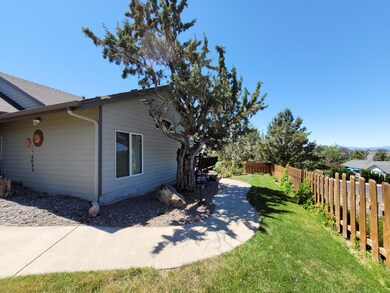 2440 SW 37th St, Redmond, OR 97756 - photo 6