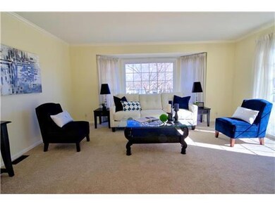 8526 Bradshaw St, Lenexa, KS 66215 - photo 4