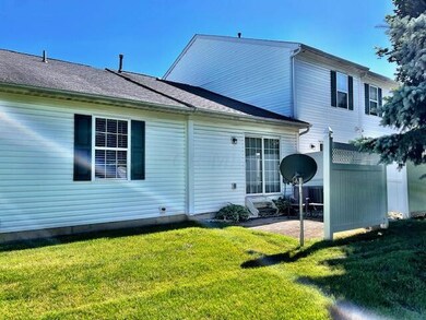 6702 Hamler Dr unit 37E, Canal Winchester, OH 43110 - photo 4