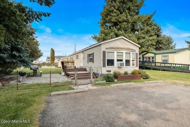 002-4470E16th9-PostFalls-ID-83854-SMALL