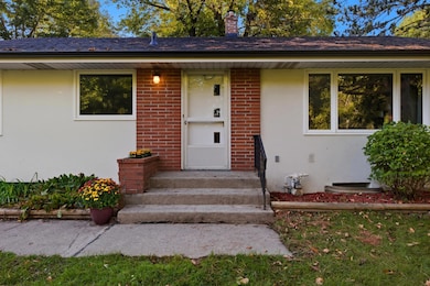 7571 Stillwater Way N, Saint Paul, MN 55128 - photo 4